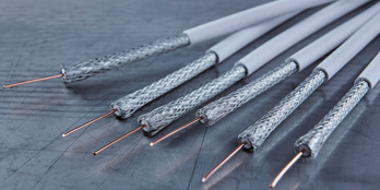 Kabel- und Steckverbinder bei Elektro Steiner GmbH in Volkmannsdorferau