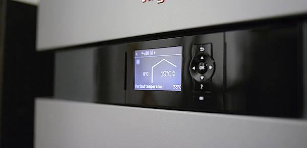 Heizungs­steuerung bei Elektro Steiner GmbH in Volkmannsdorferau